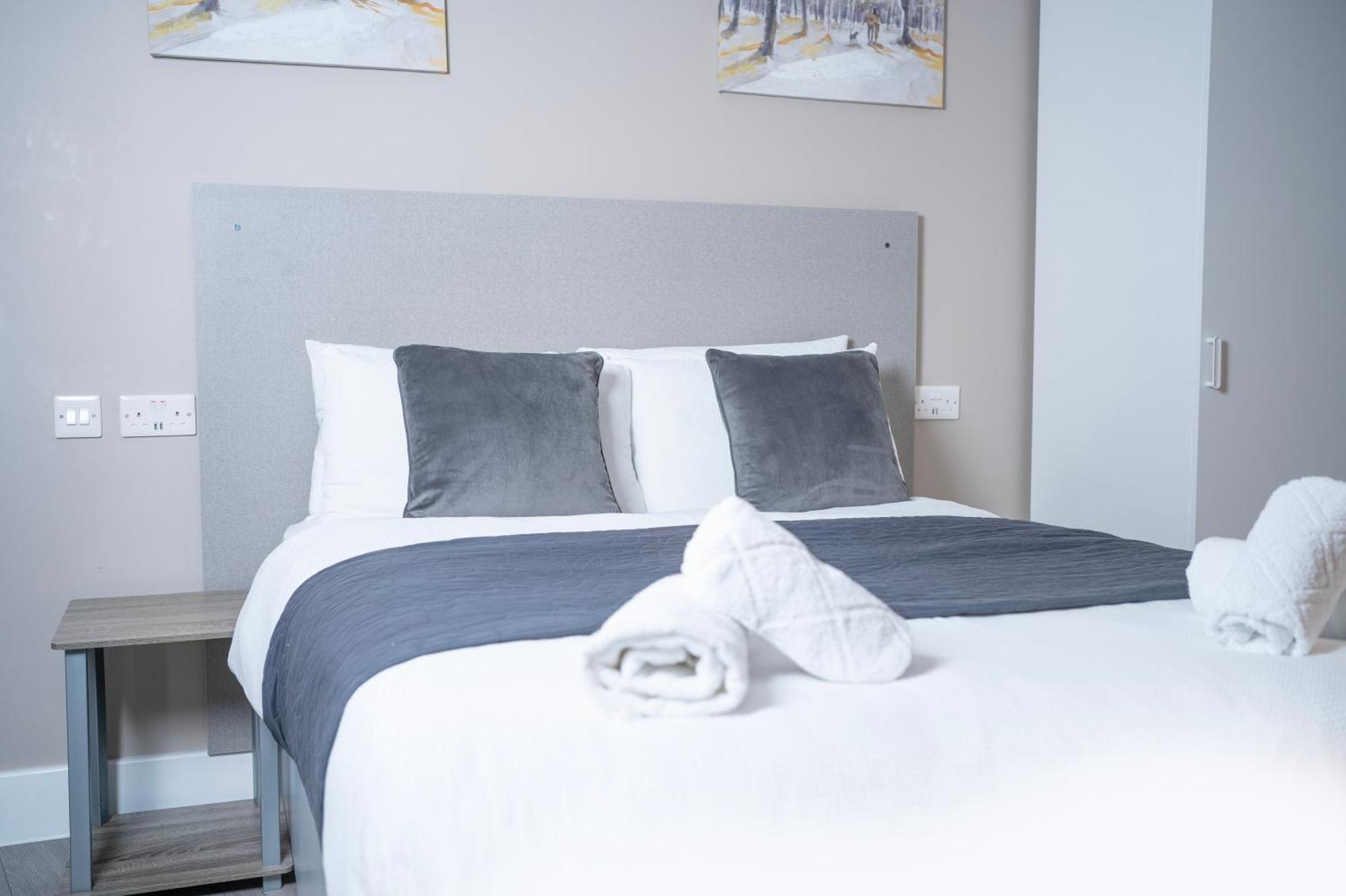 Paragraph Edmonton Palmers Green Bagian luar foto