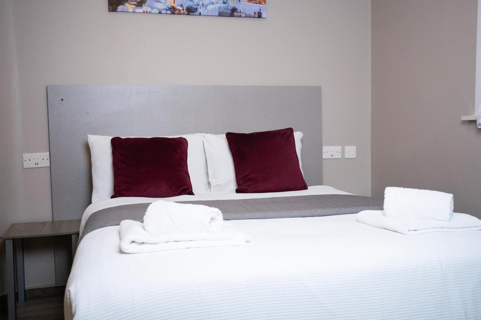 Paragraph Edmonton Palmers Green Bagian luar foto