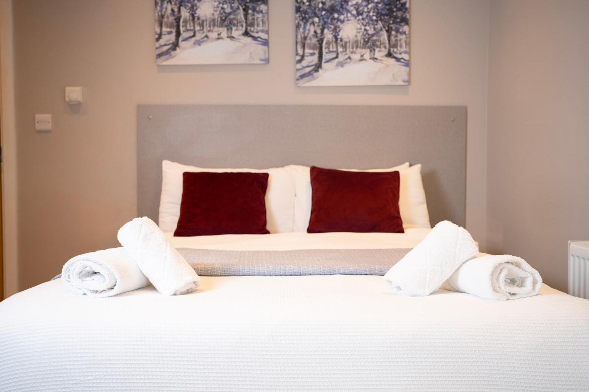 Paragraph Edmonton Palmers Green Bagian luar foto