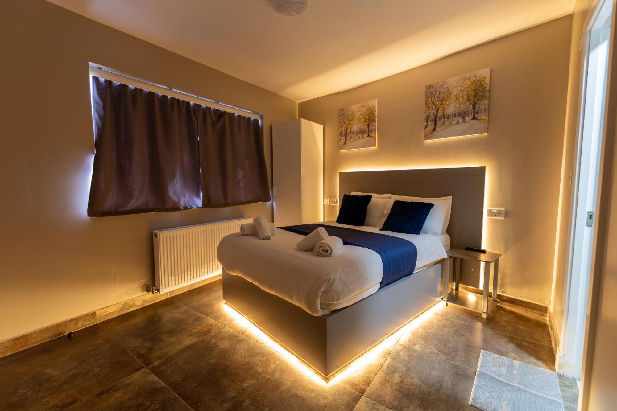 Paragraph Edmonton Palmers Green Bagian luar foto